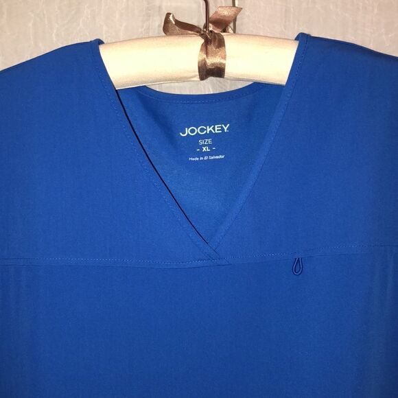Jockey XL Classic Fit Collection 4 Pocket Solid Royal Blue Scrub Top - Picture 5 of 14